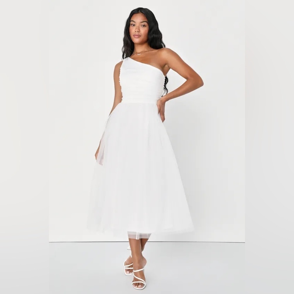 Lulus “Already Perfect” White Tulle One-Shoulder Midi Dress Size S LNC